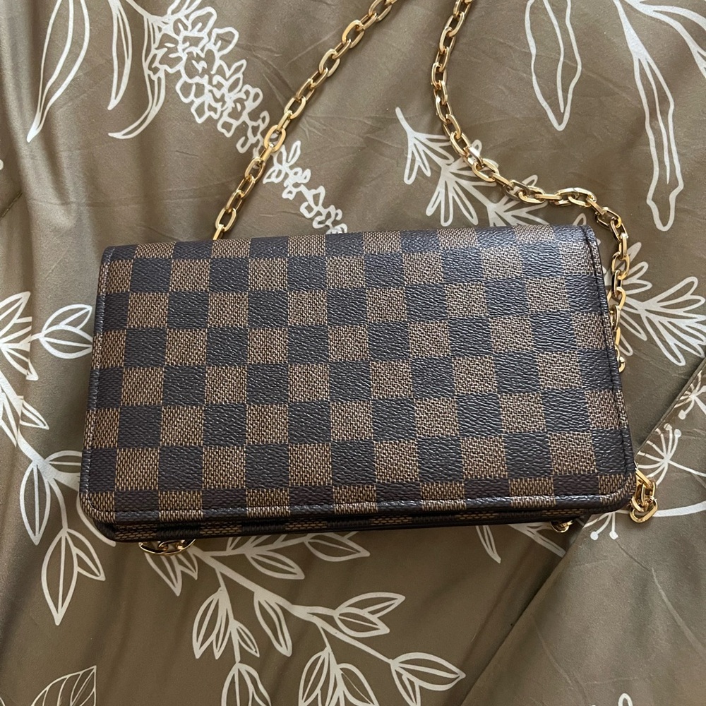 Checkered Brown Chain Crossbody Bag